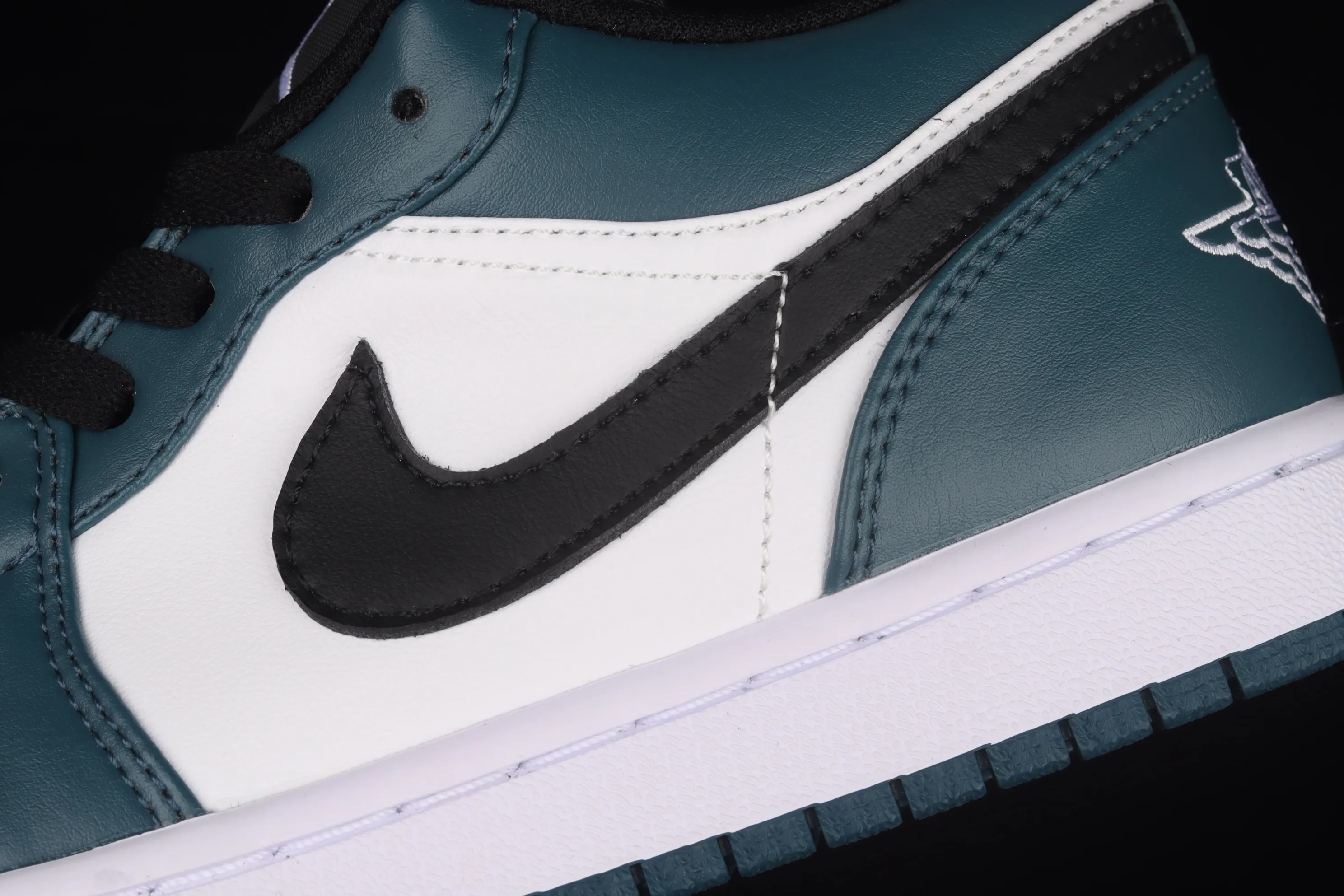 All categories Air Jordan Jordan series basketball shoes Air Jordan 1 Low Air Jordan 1 Low AJ1 Joe 1 low-top cultural basketball shoes 553558-411